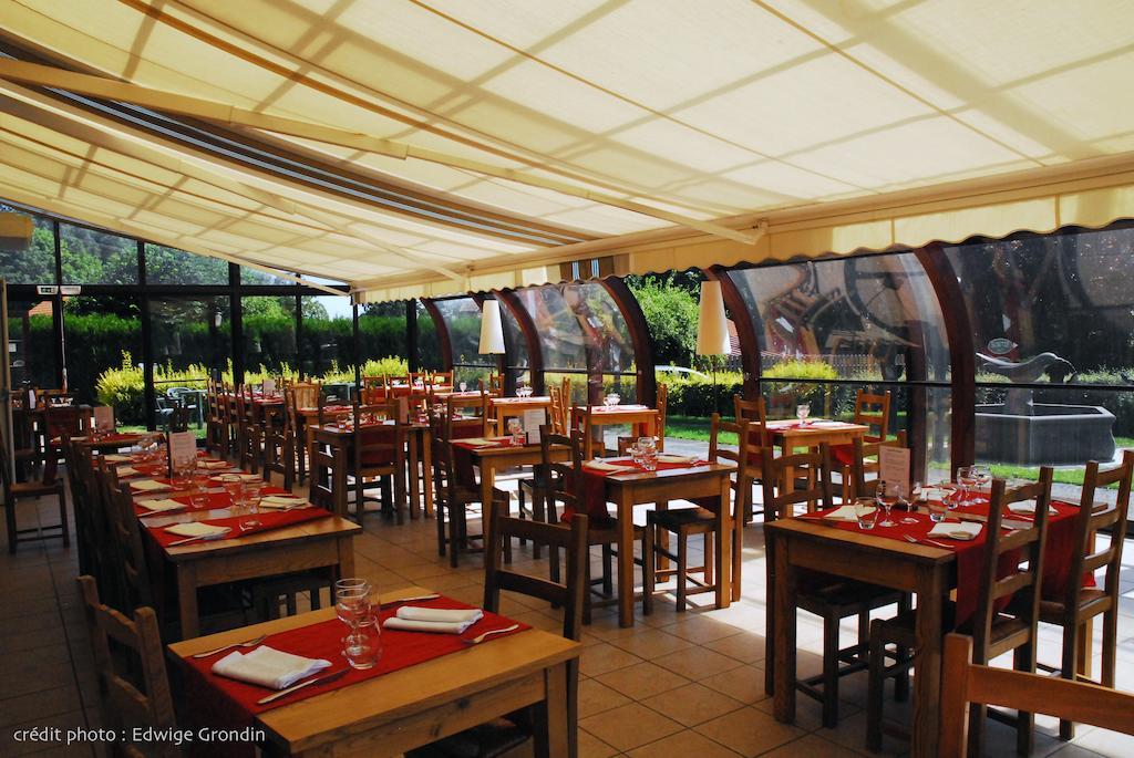Les Hirondelles Hotel Orcines Kültér fotó