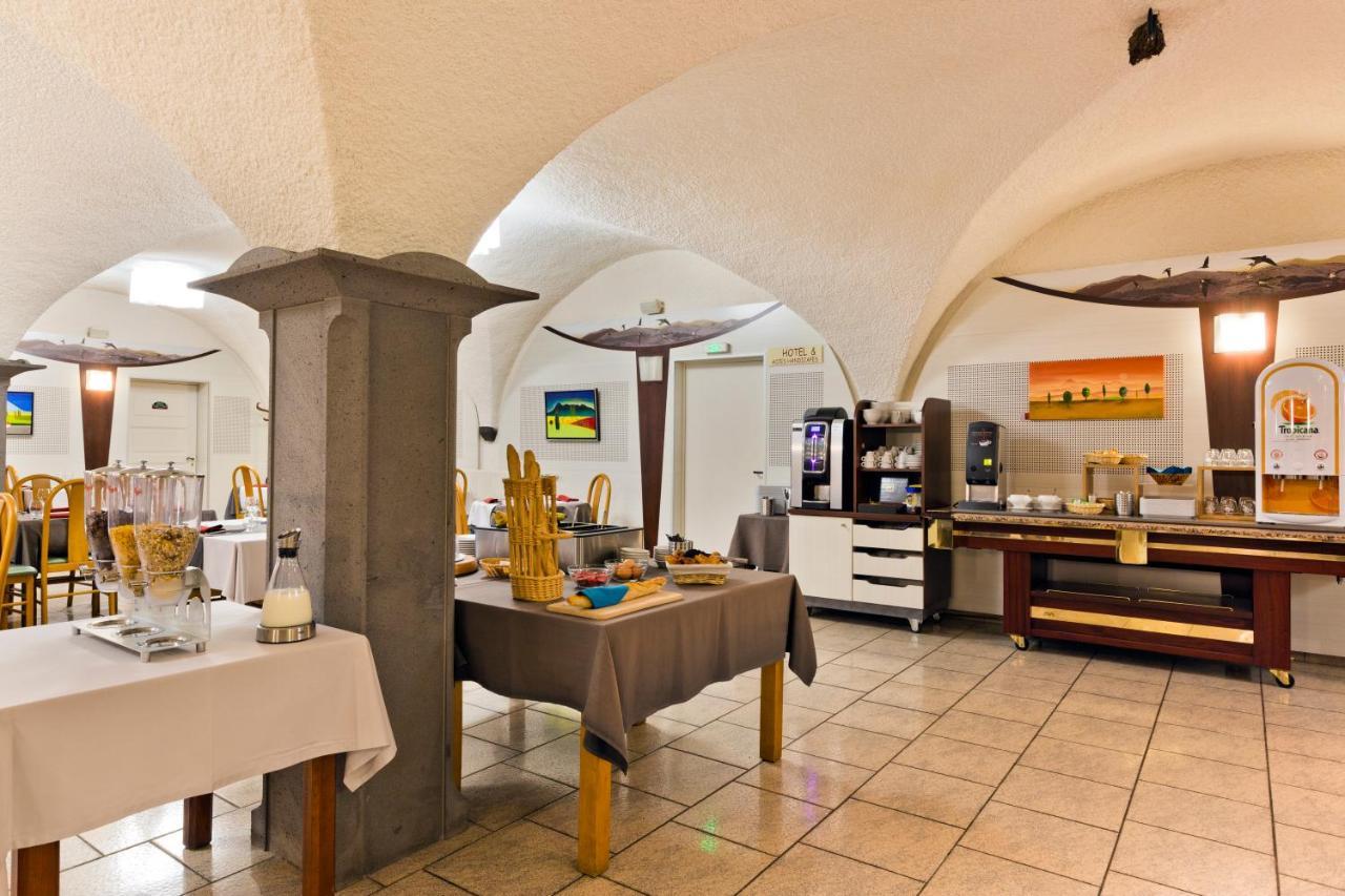Les Hirondelles Hotel Orcines Kültér fotó